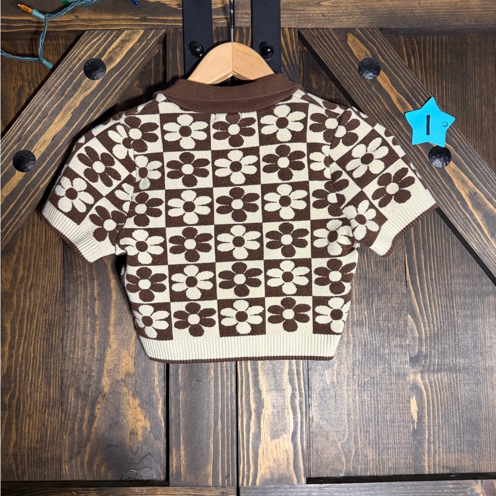 Rare brown‎ daisy checker knit 🤎🌼 - Picture 4 of 5